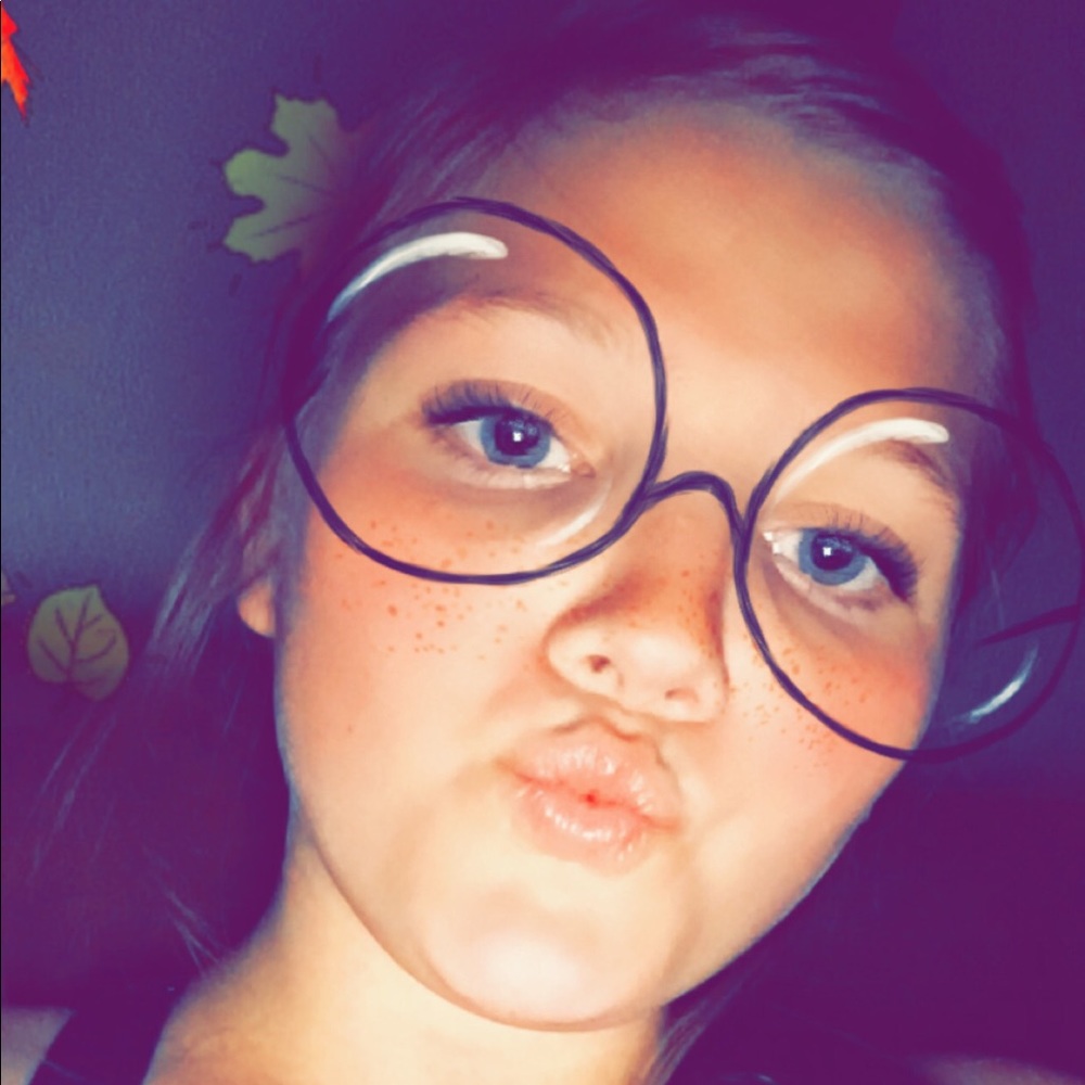 Meet your Posher, Regan